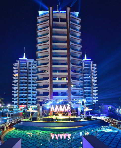 Azura Park Tourism Complex *