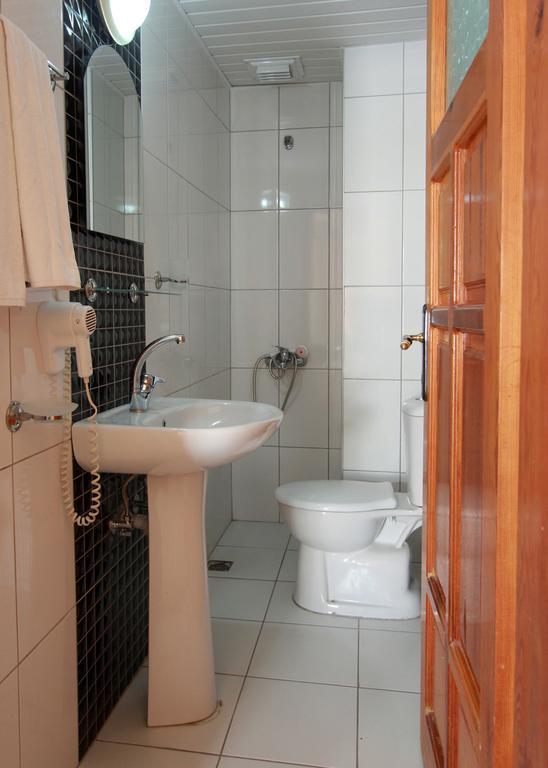 Elegant Baronessa Apart Aparthotel 3*