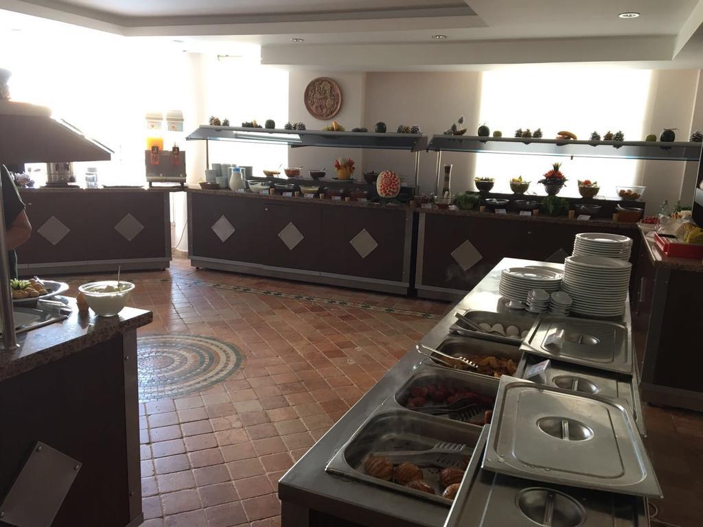 Atak Aparthotel