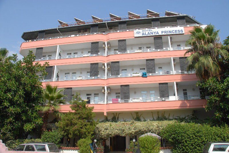 Princess Aparthotel