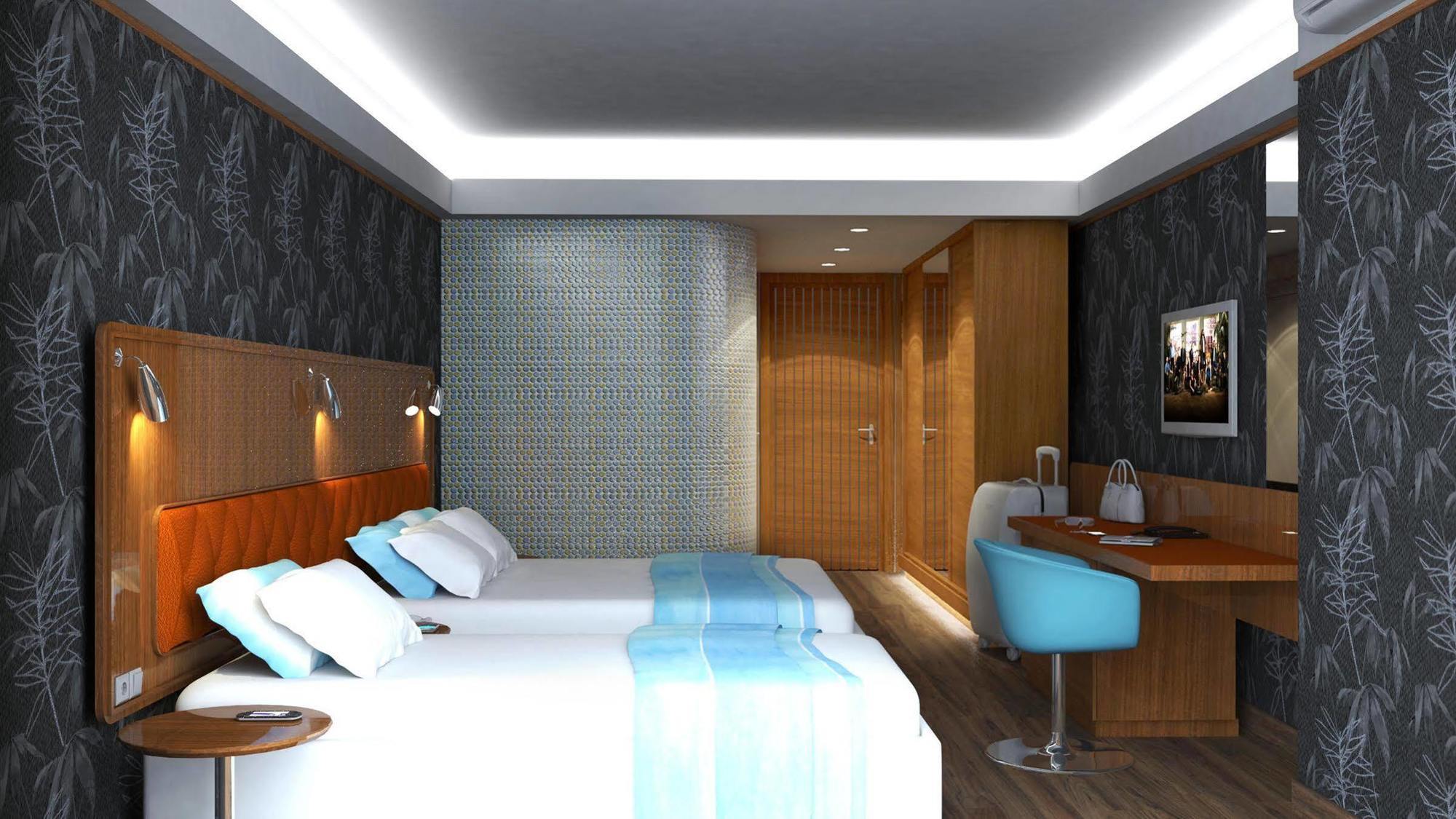 Michell (adults Only) 5*