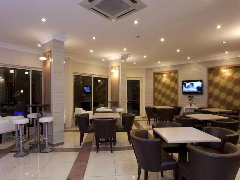 Remi Hotel 4*