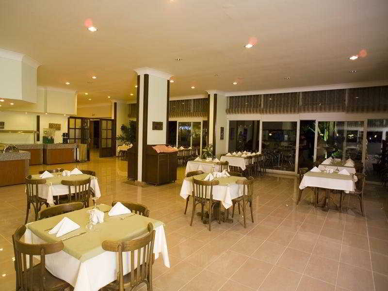 Riviera Lejlighedshotel