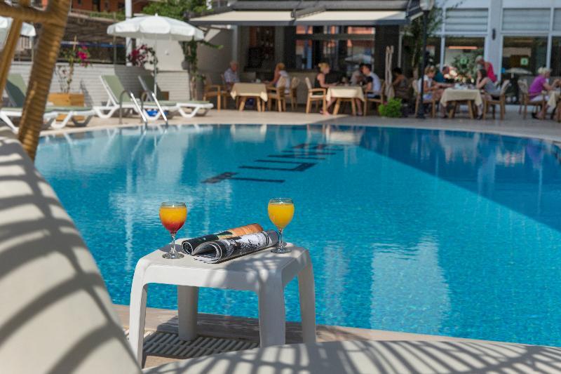 Kleopatra Tuna 3* Alanya