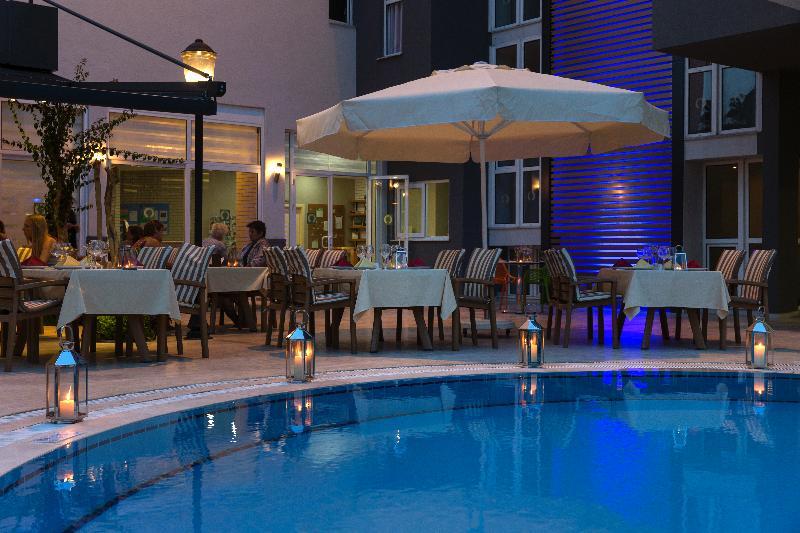 Kleopatra Tuna Lejlighedshotel 3*