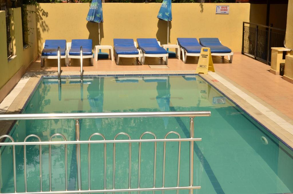 Aparthotel Azak