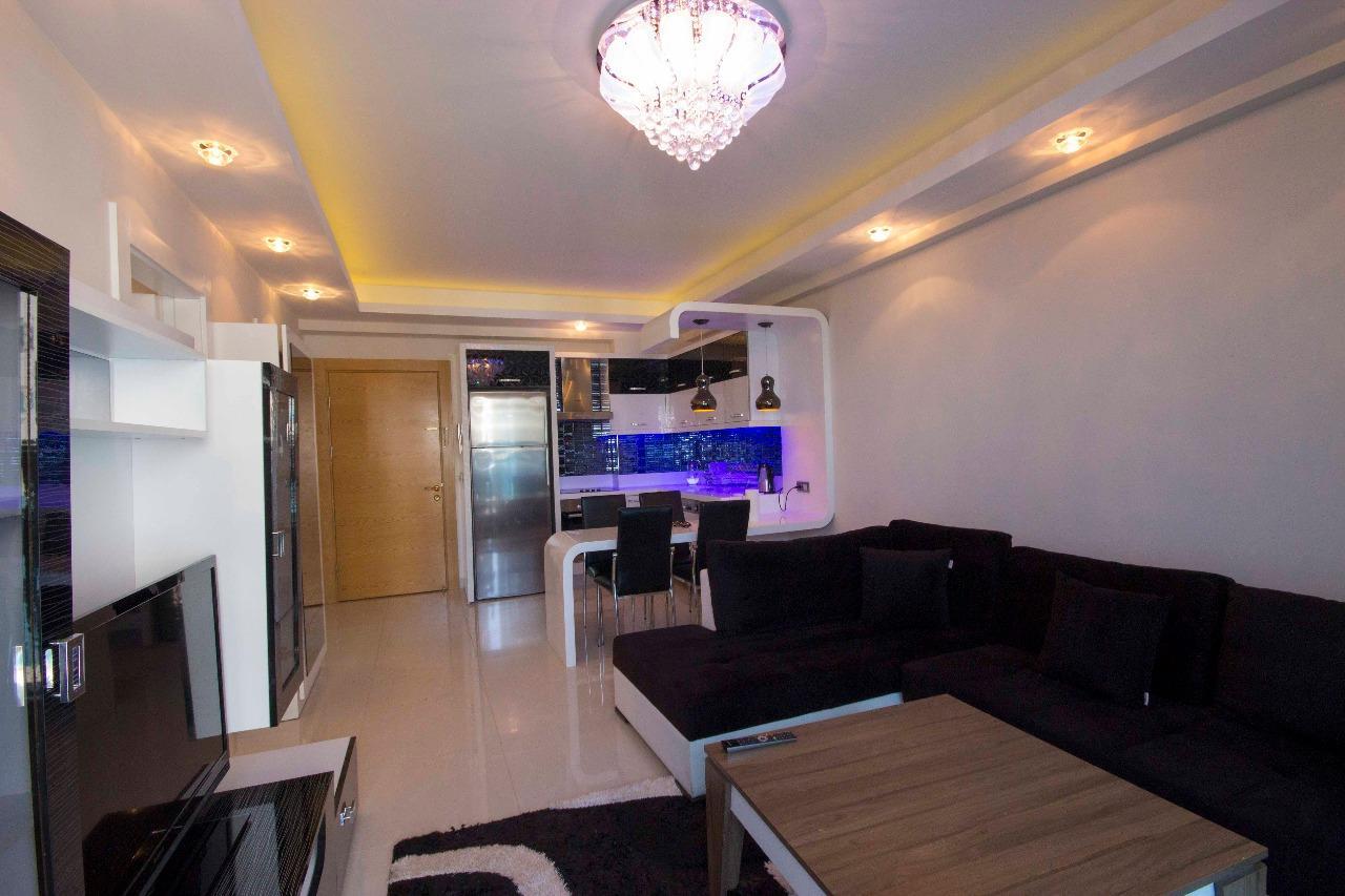 Azura Park Aparthotel *