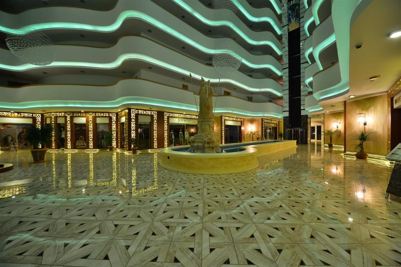 Aparthotel Azura Park *