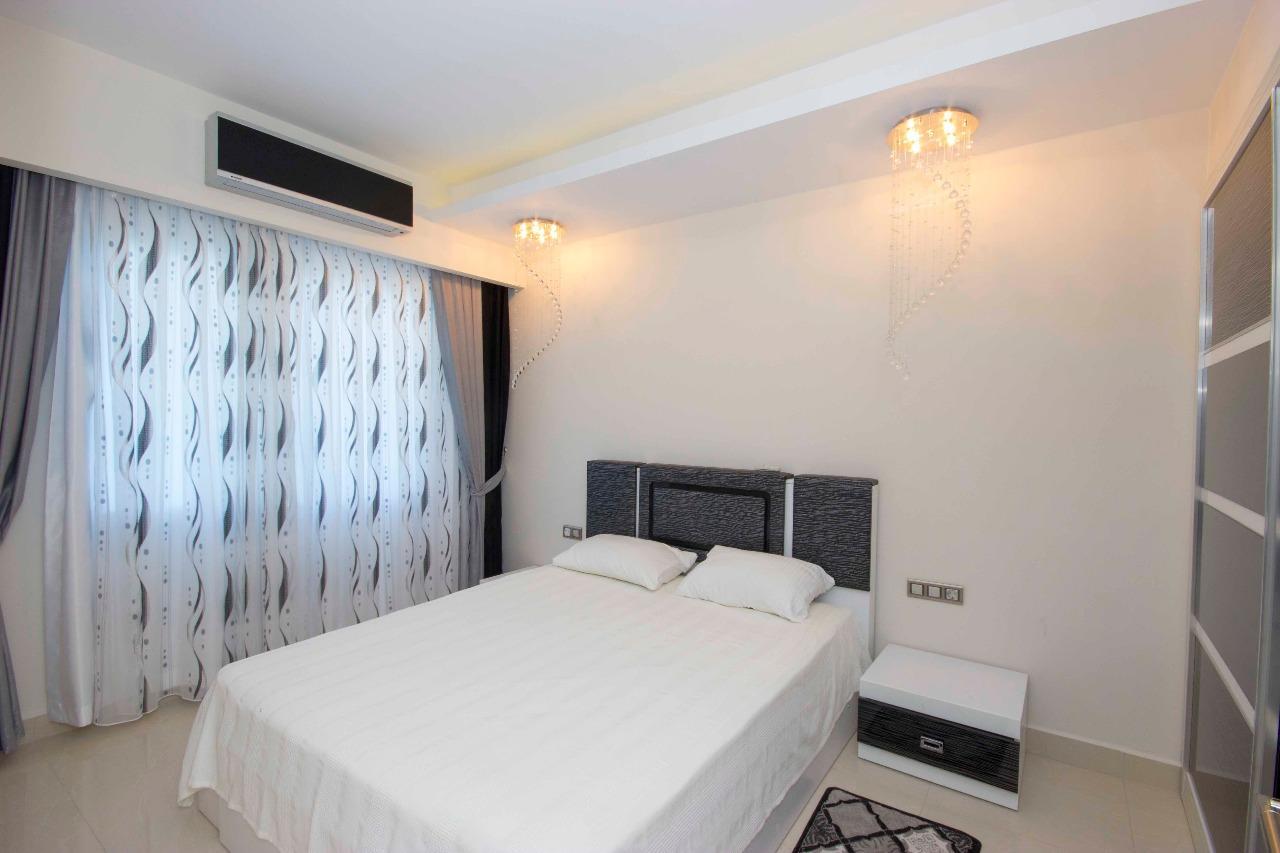 Azura Park Aparthotel