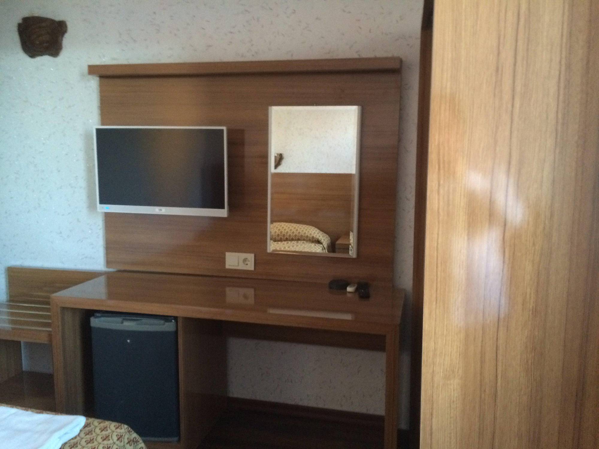 Hotel Club Bayar 4*