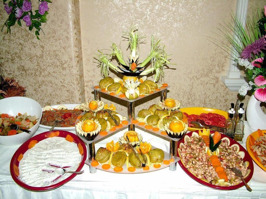 Odeon Apart Hotel *