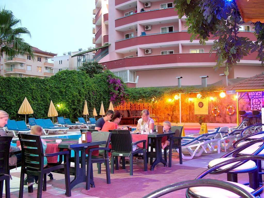 Hotel Odeon Apart