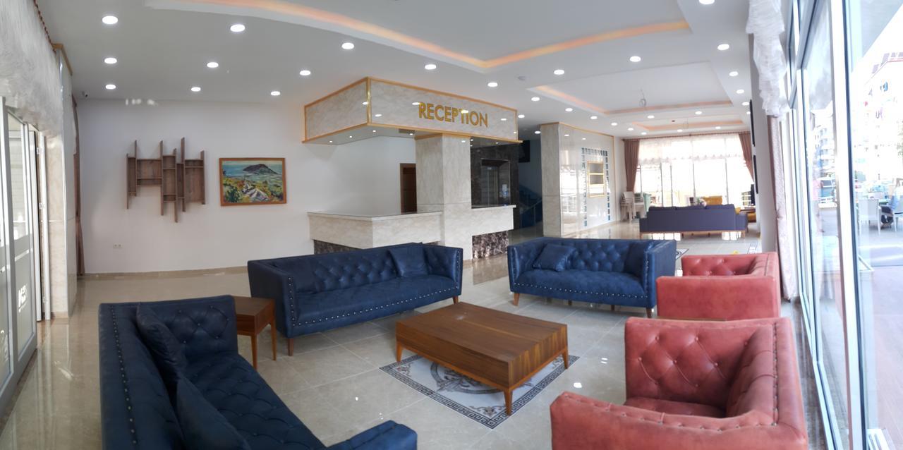Midi̇ Family Sui̇Tes Aparthotel 3*