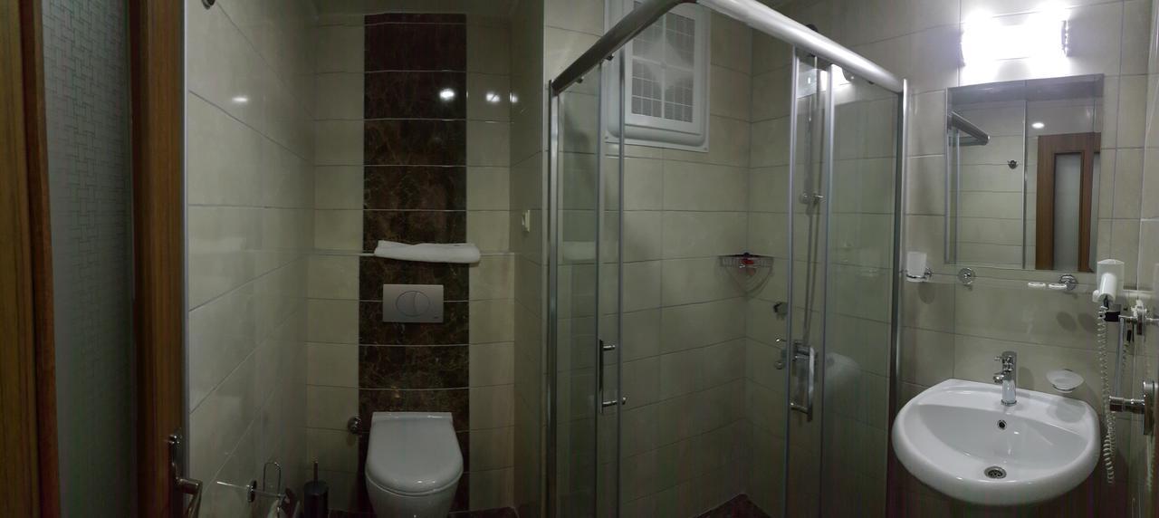 Midi̇ Family Sui̇Tes Aparthotel 3*