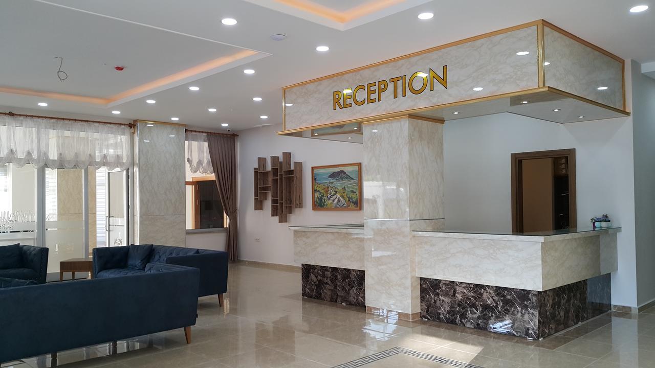 Midi̇ Family Sui̇Tes Aparthotel Alanya