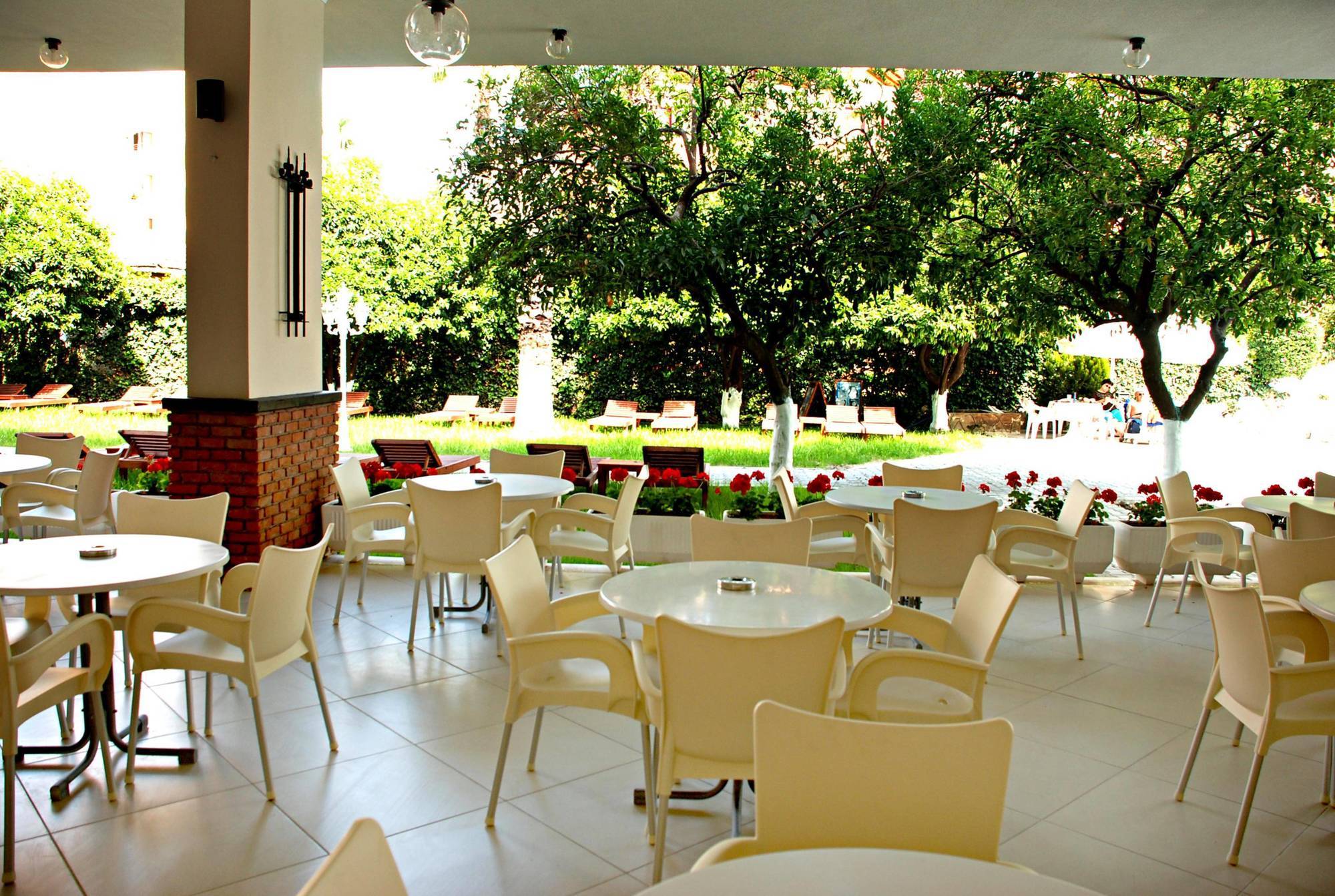 Boulevard 3*