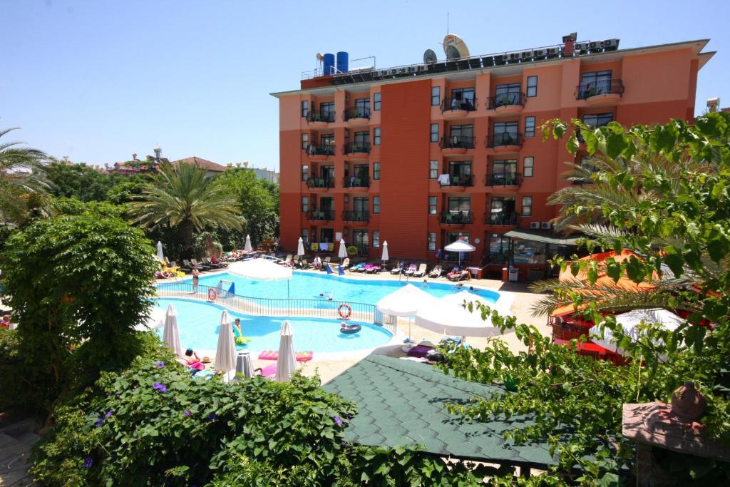Sunpark Garden Hotel 4*