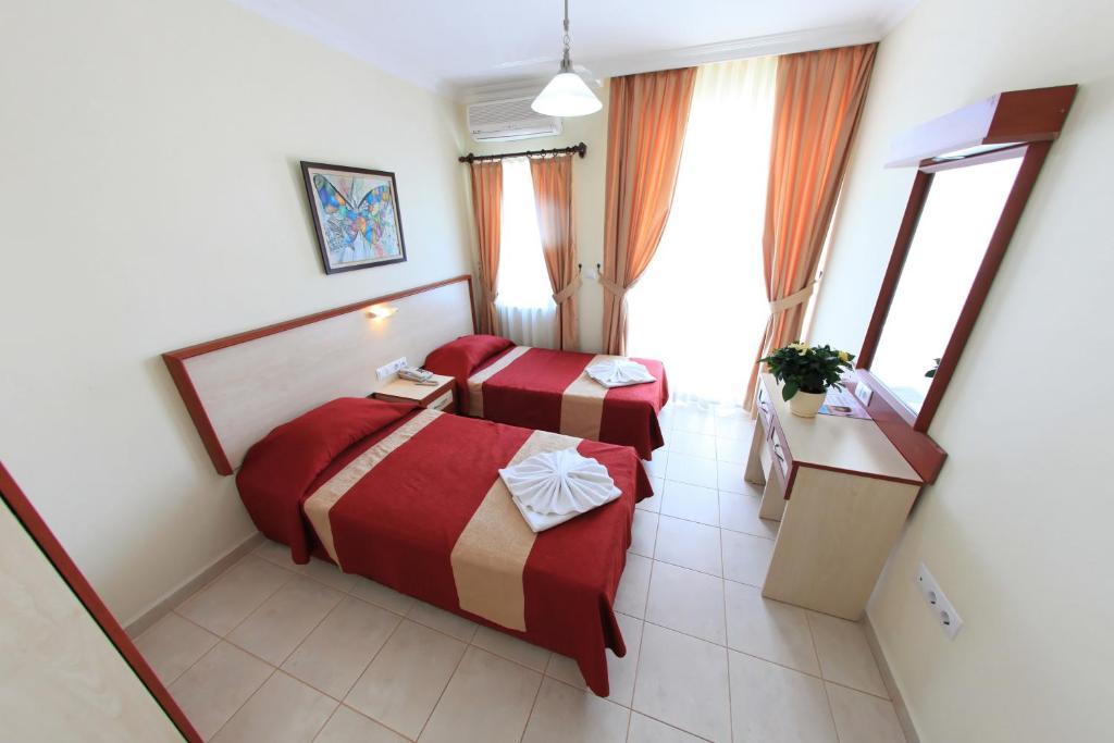 Hotel Ramira Joy 4*