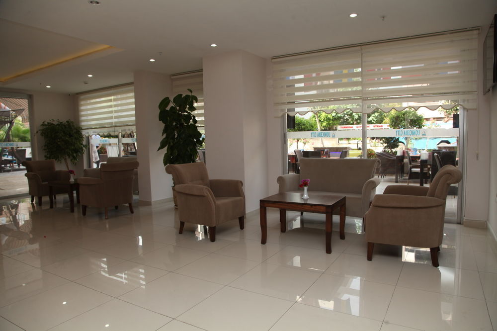 Hotel Lonicera 3*