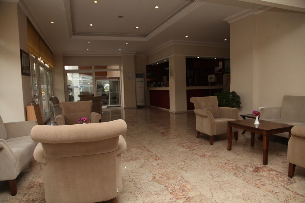 Hotel Lonicera 3*