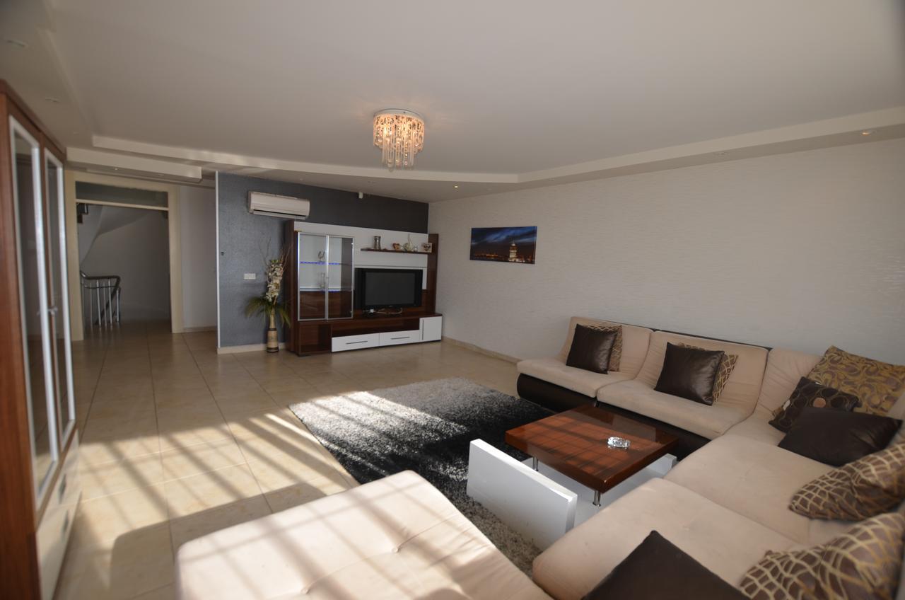 Bektas 5 Ultra Luks Villa Alanya