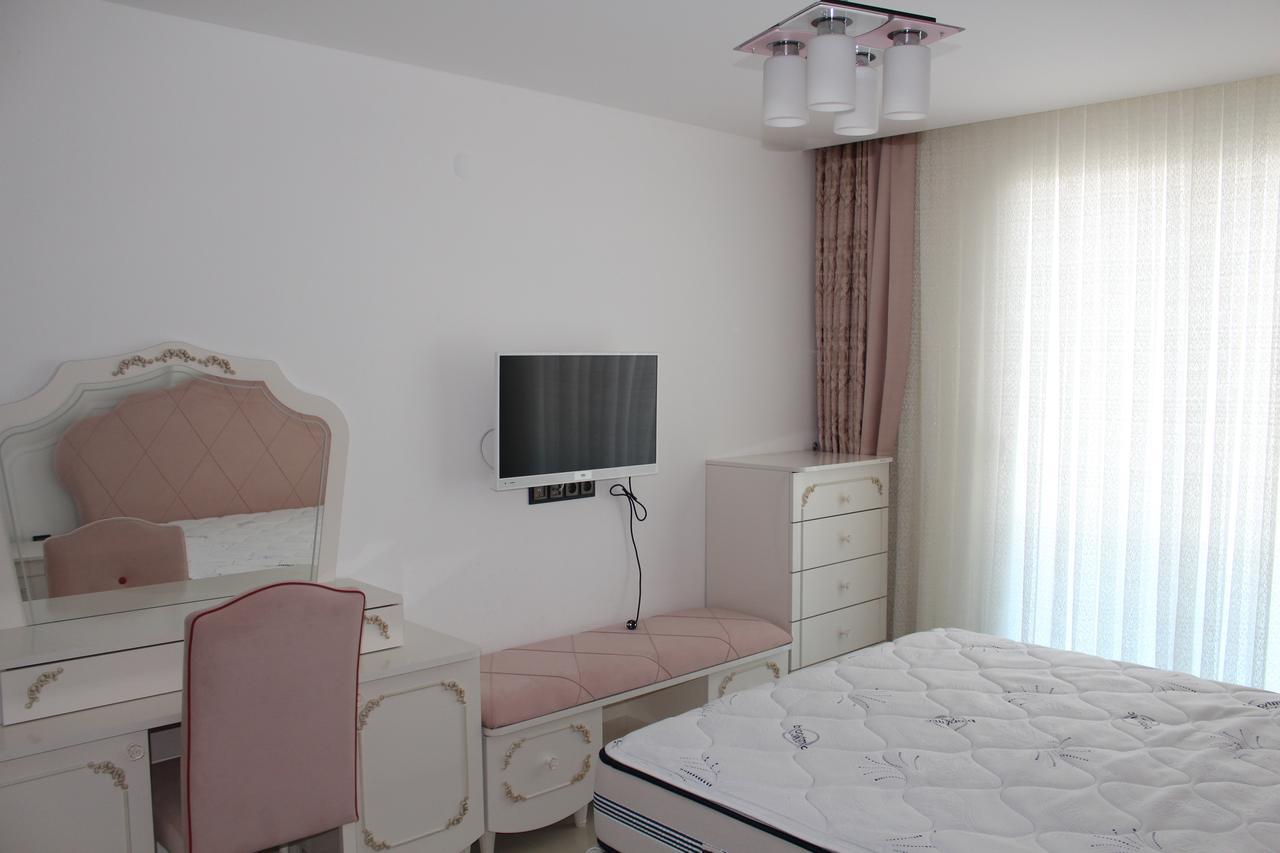 Apartment Rising Blue Kestel