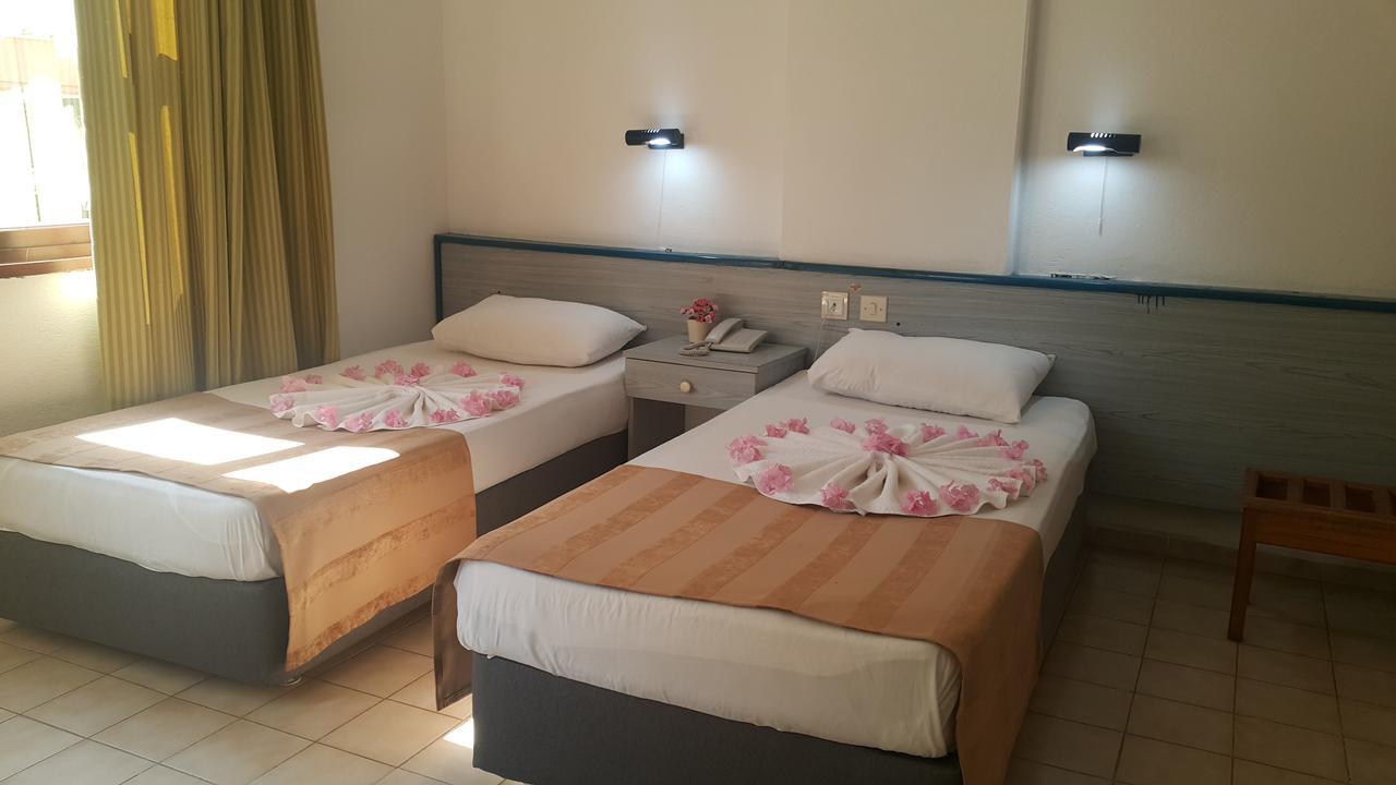 Hotel Midi
