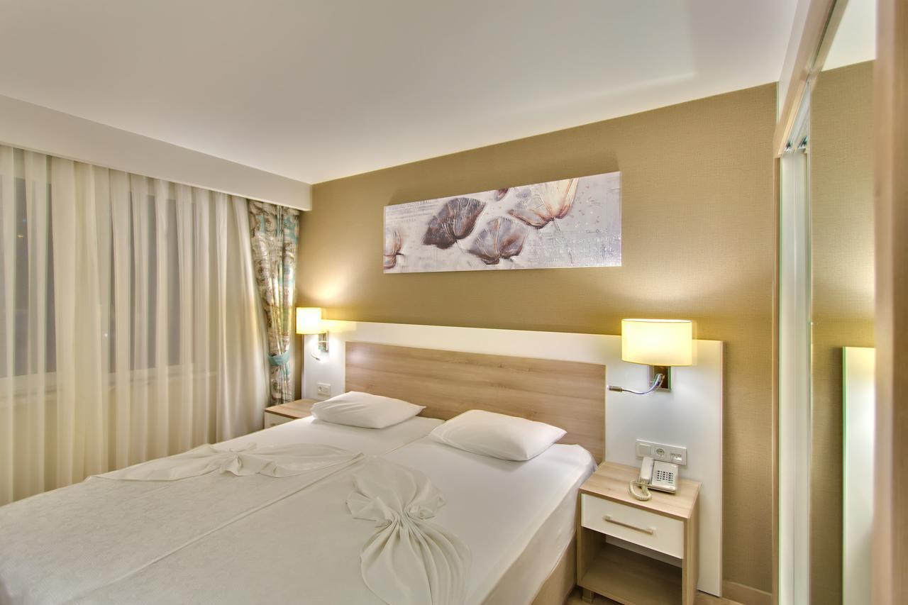 Novella Aparthotel *