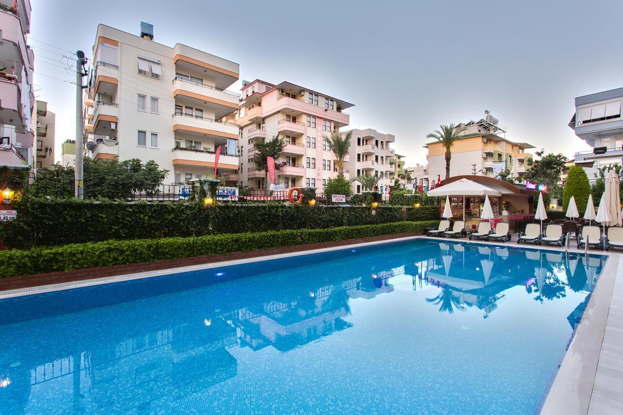 Aparthotel Novella *