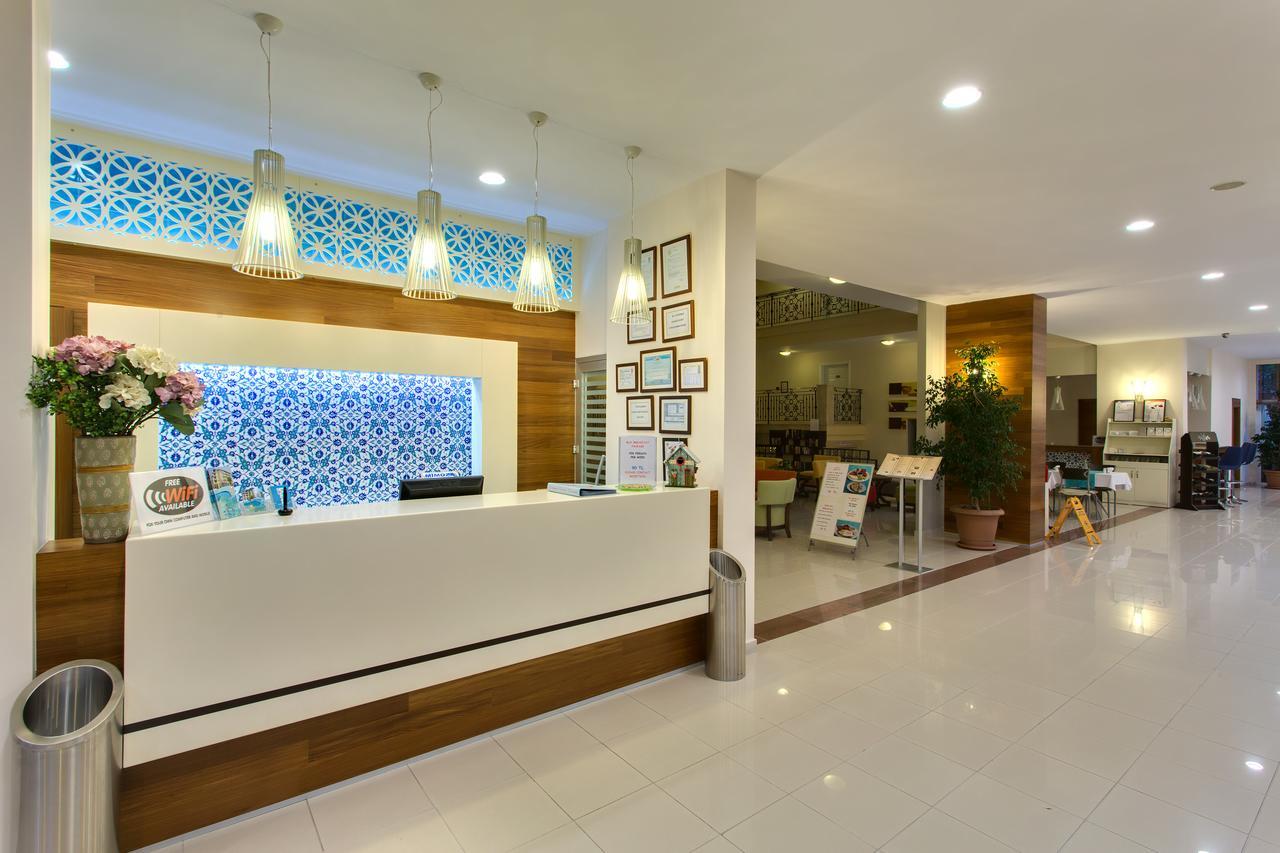 Aparthotel Novella Alanya