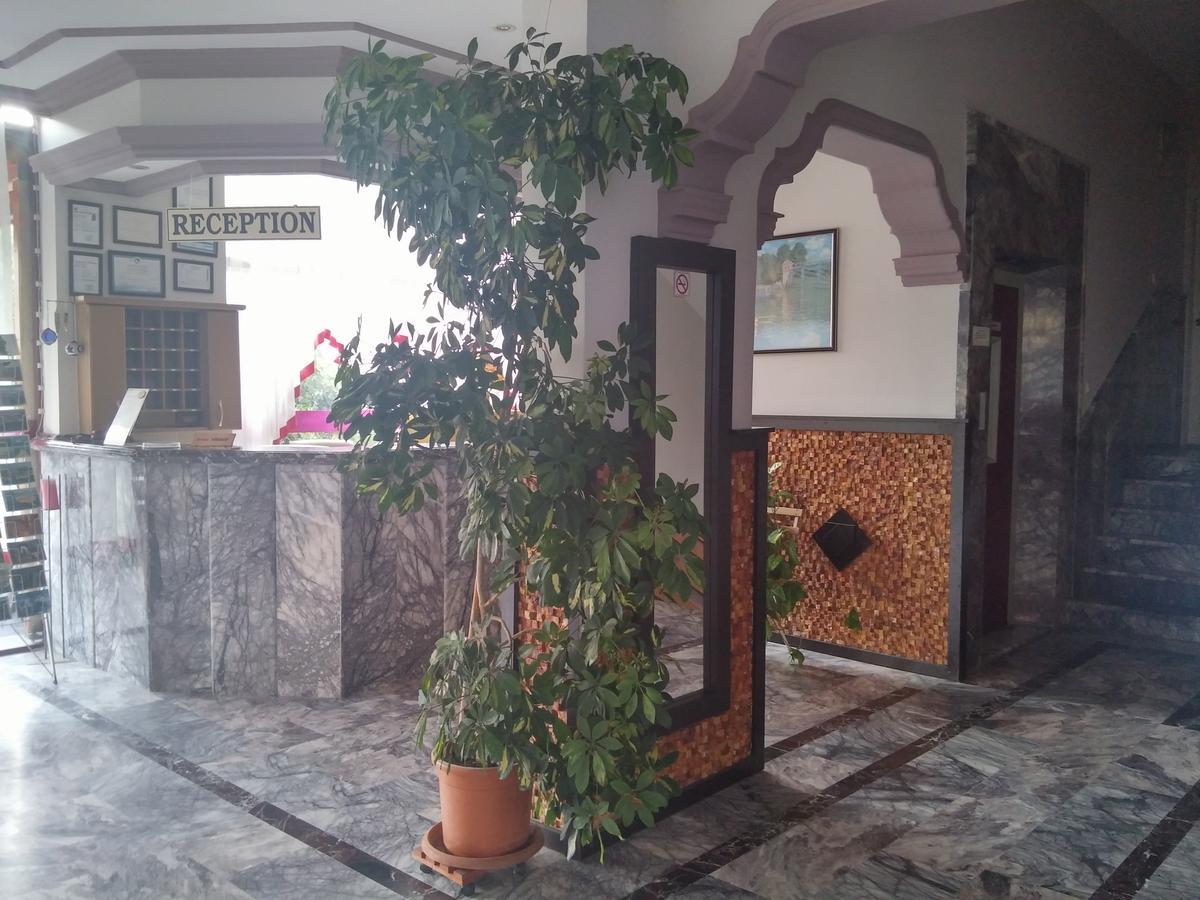 Gold River Aparthotel *