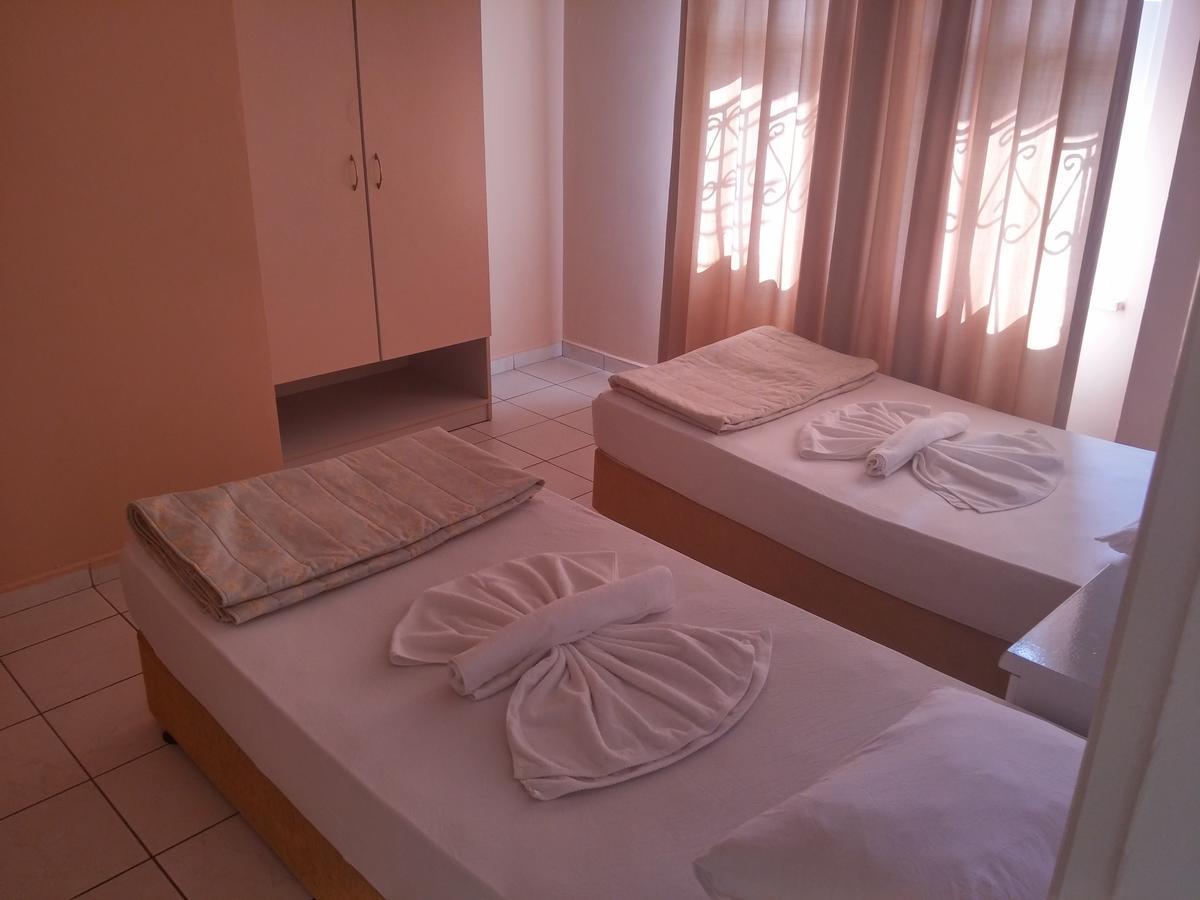 Aparthotel Gold River