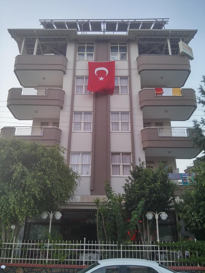Aparthotel Gold River