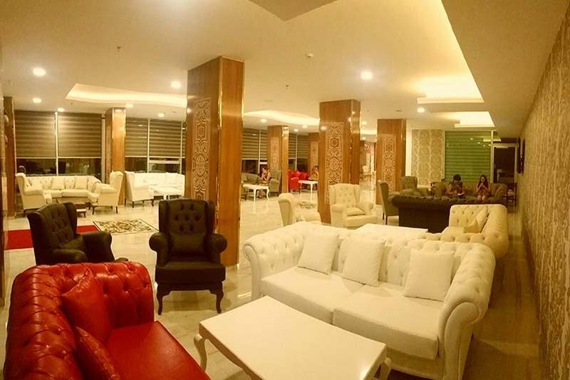 Bayar Garden Hotel