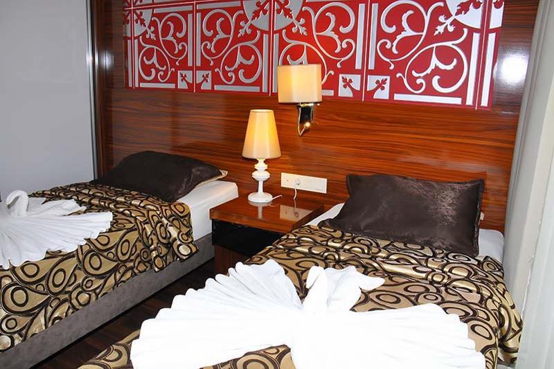 Hotel Bayar Garden