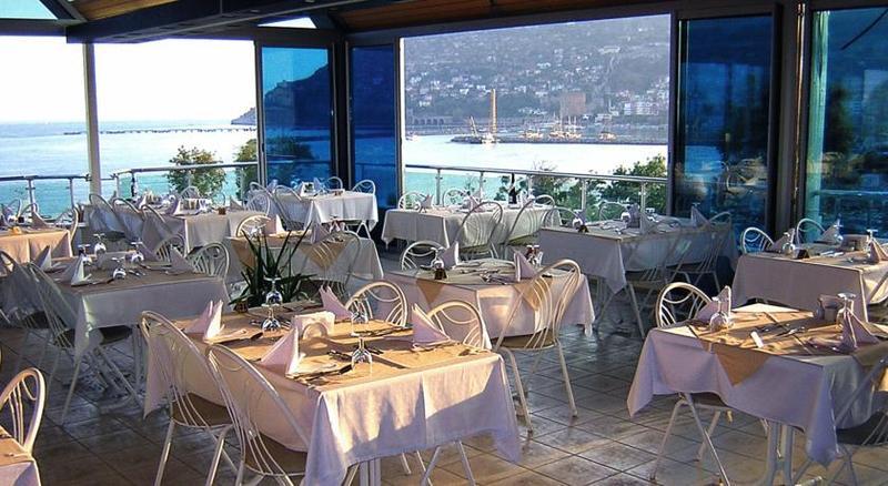 Bueyuek (adults Only) Hotel