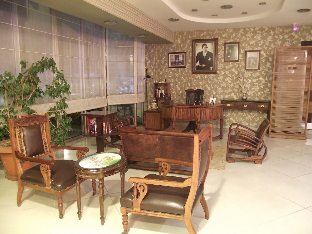 Bueyuek (adults Only)