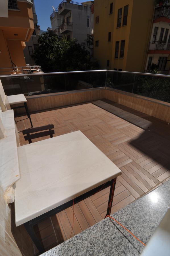 House 1 Aparthotel 3*