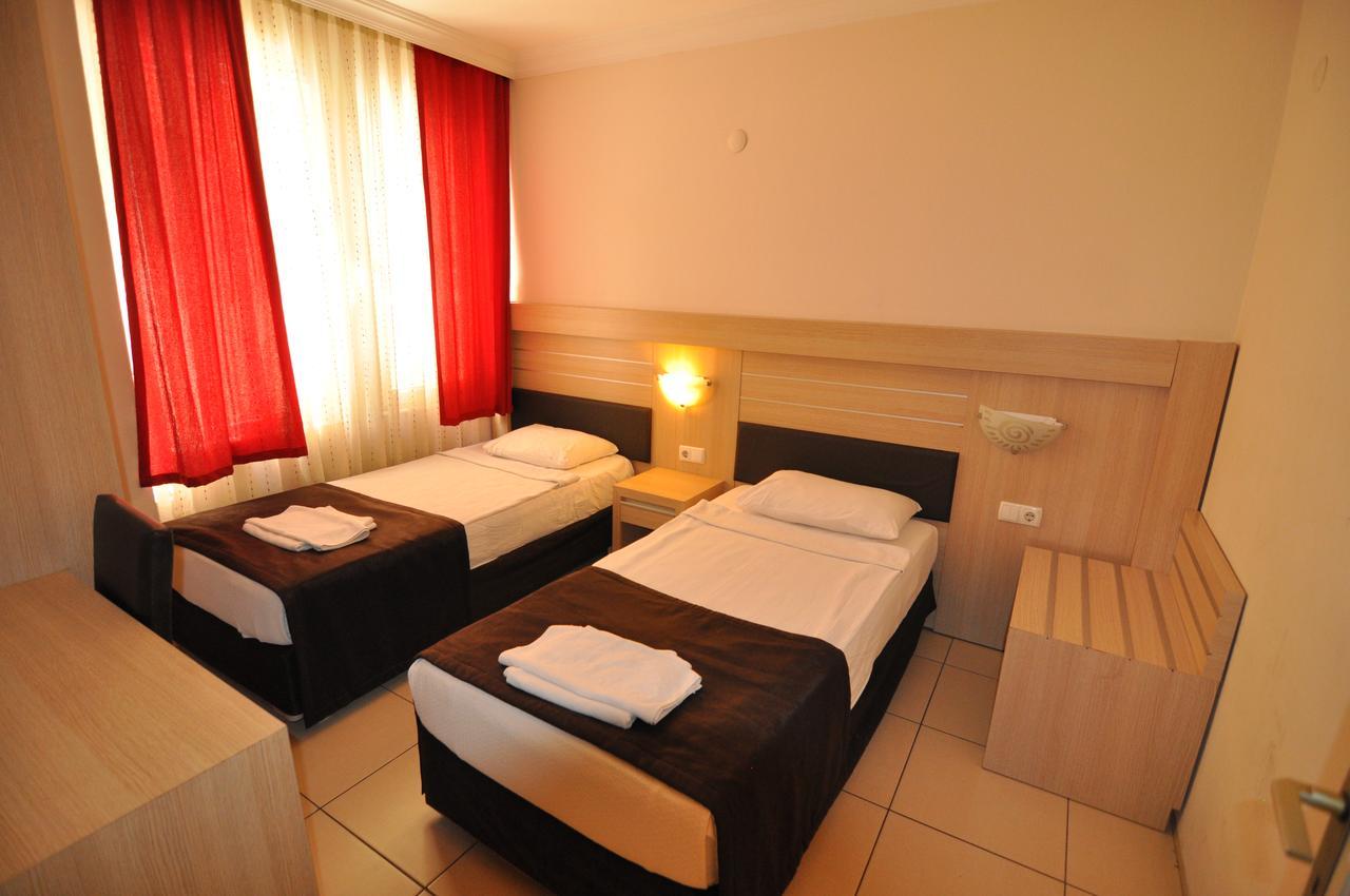 Aparthotel House 1