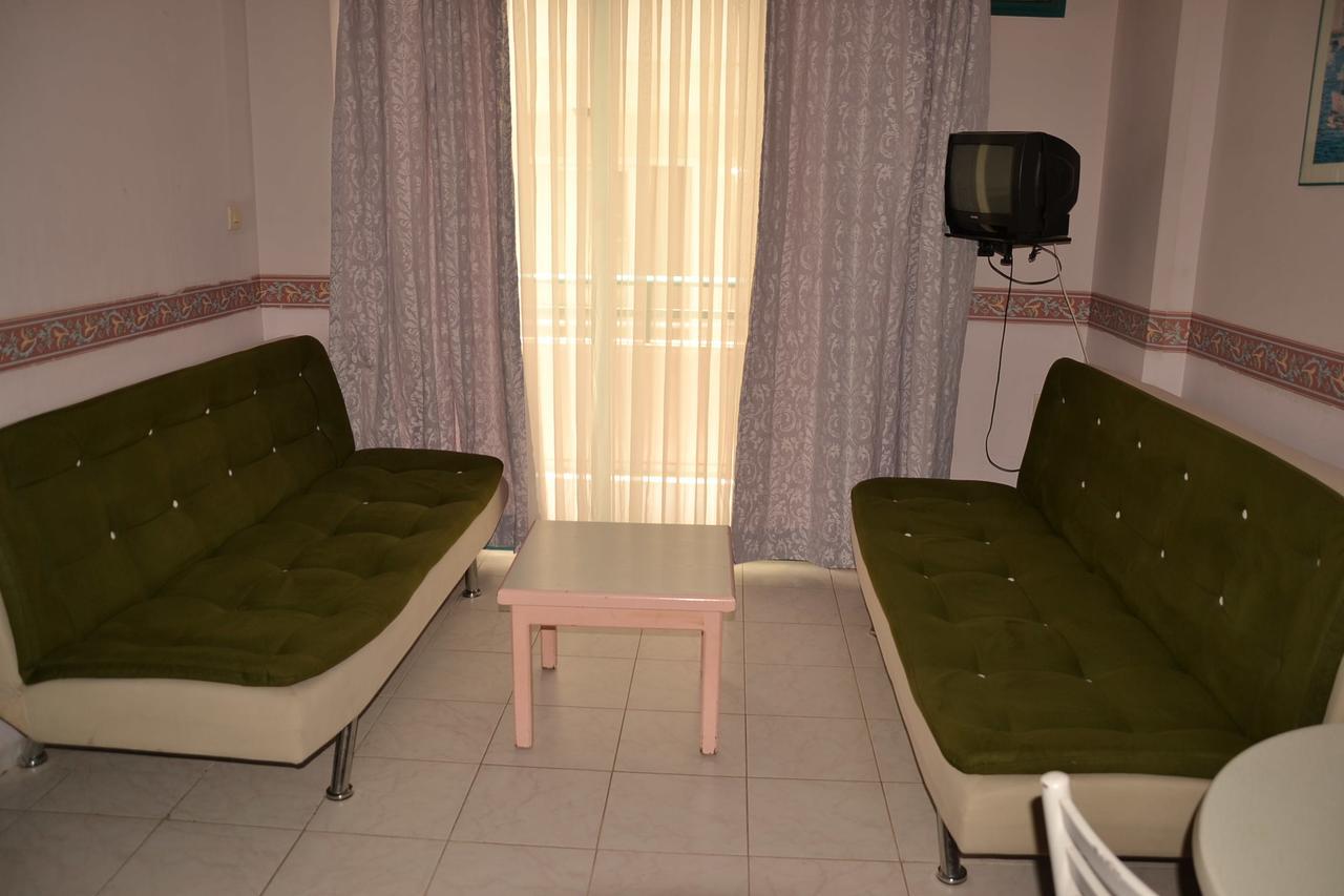 Lila Aparthotel