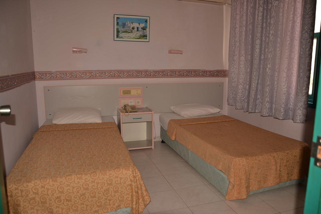 Lila Aparthotel
