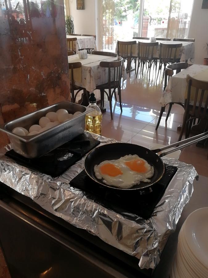Riviera Lejlighedshotel