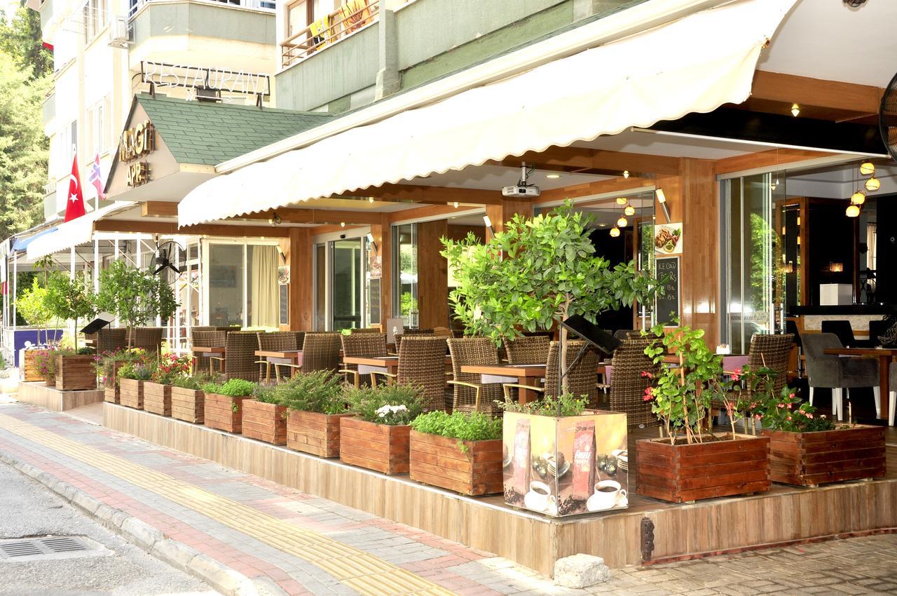 Magi Aparthotel 2*