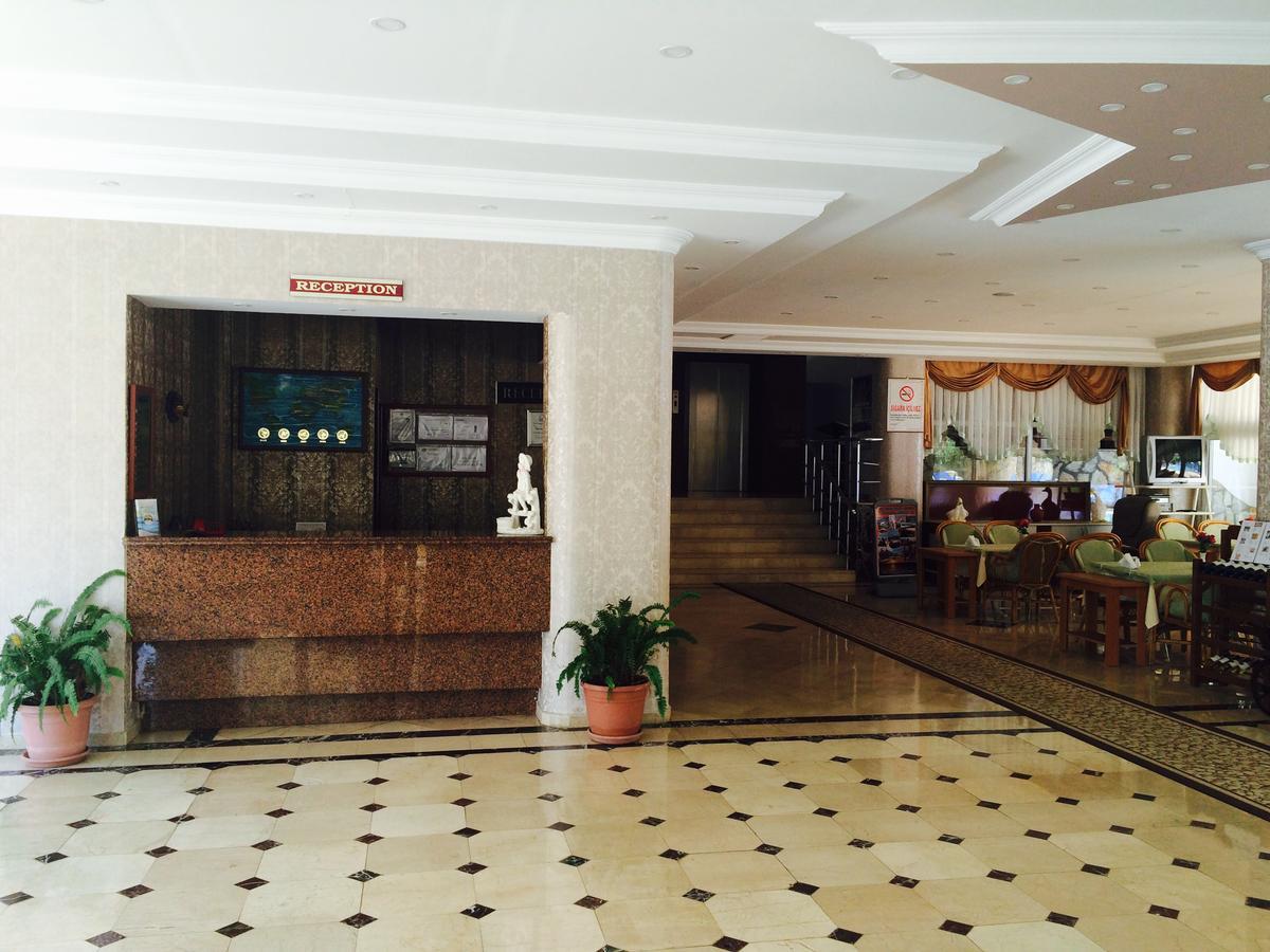 Aparthotel Akman Beach Apart *