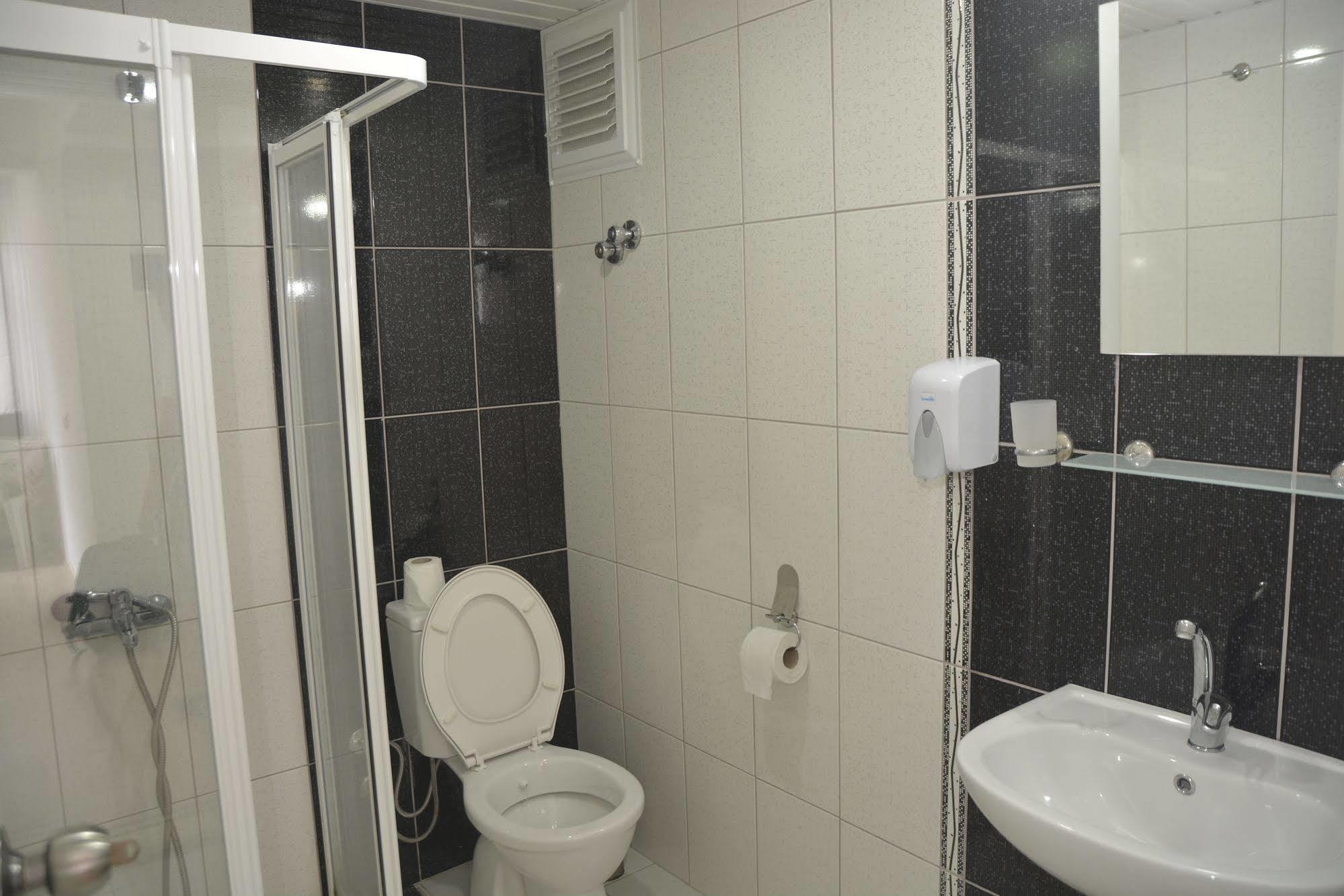 Saray Aparthotel