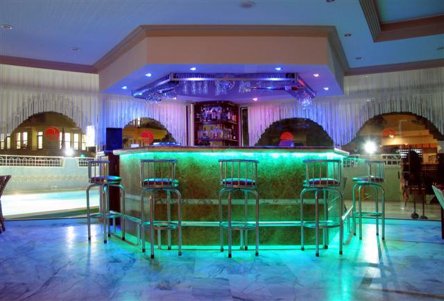Hotel Neray 2*