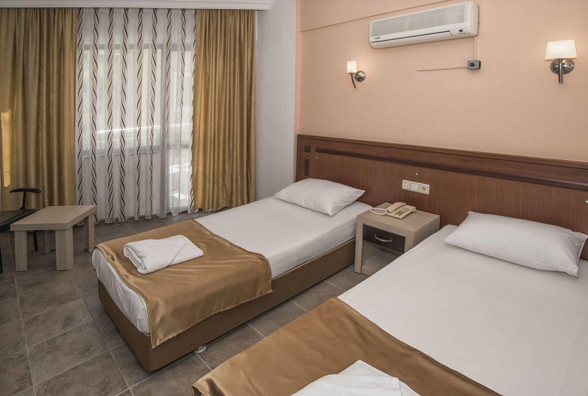Otel Kleopatra Develi Alanya