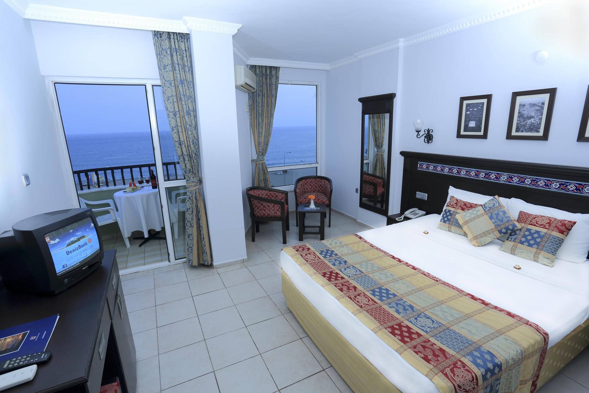 Big Blue Sky Hotel