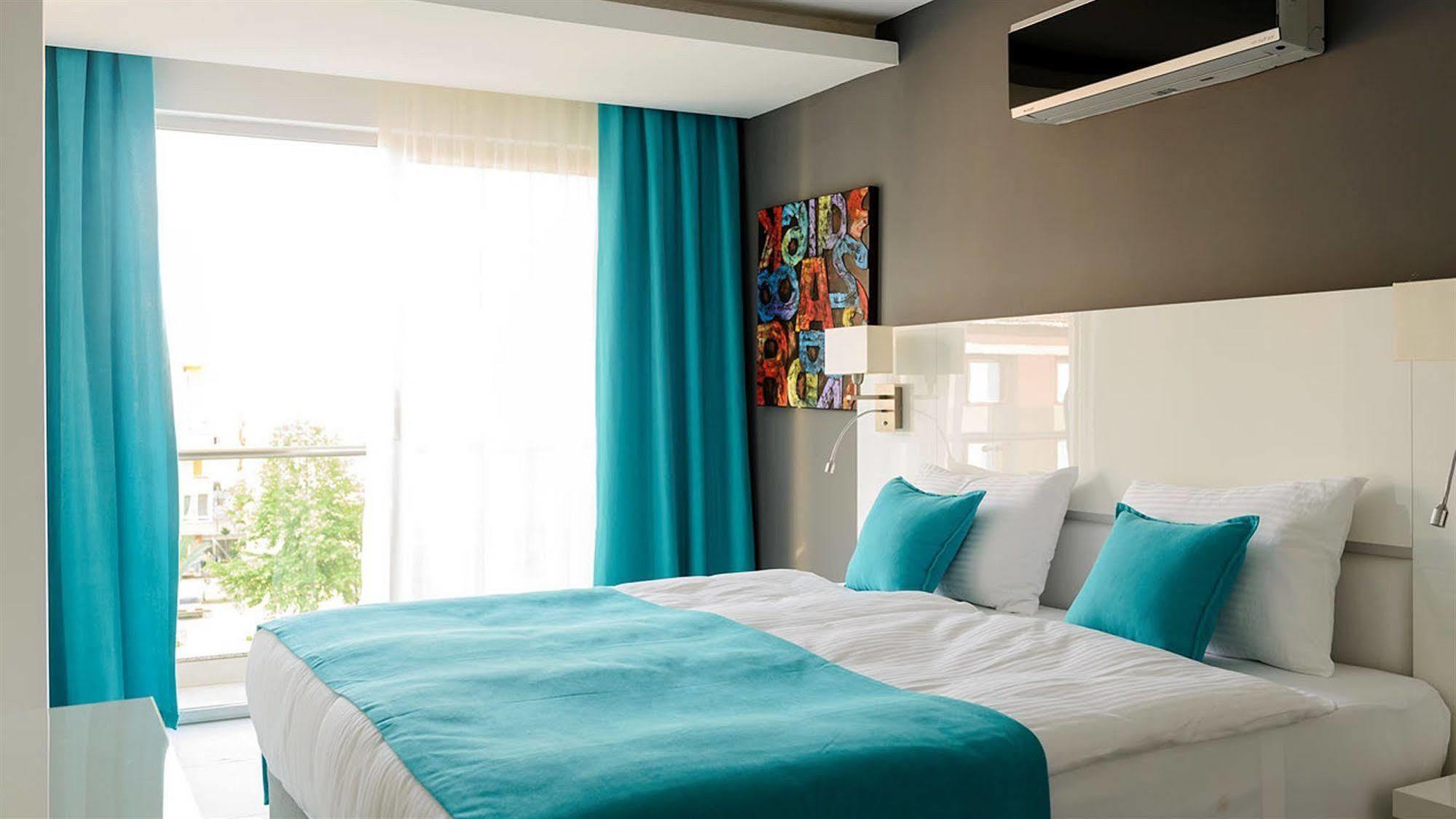 Garden Aparthotel