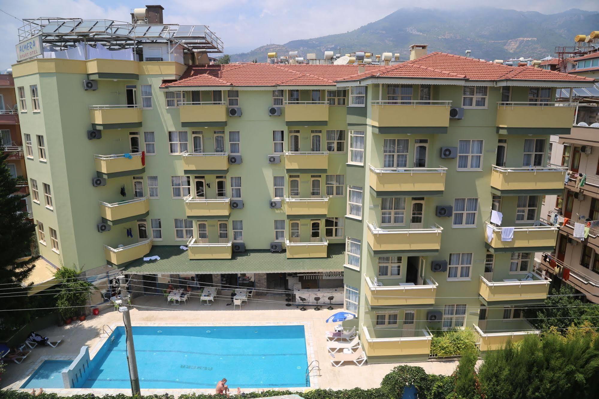 Aparthotel Almera Park